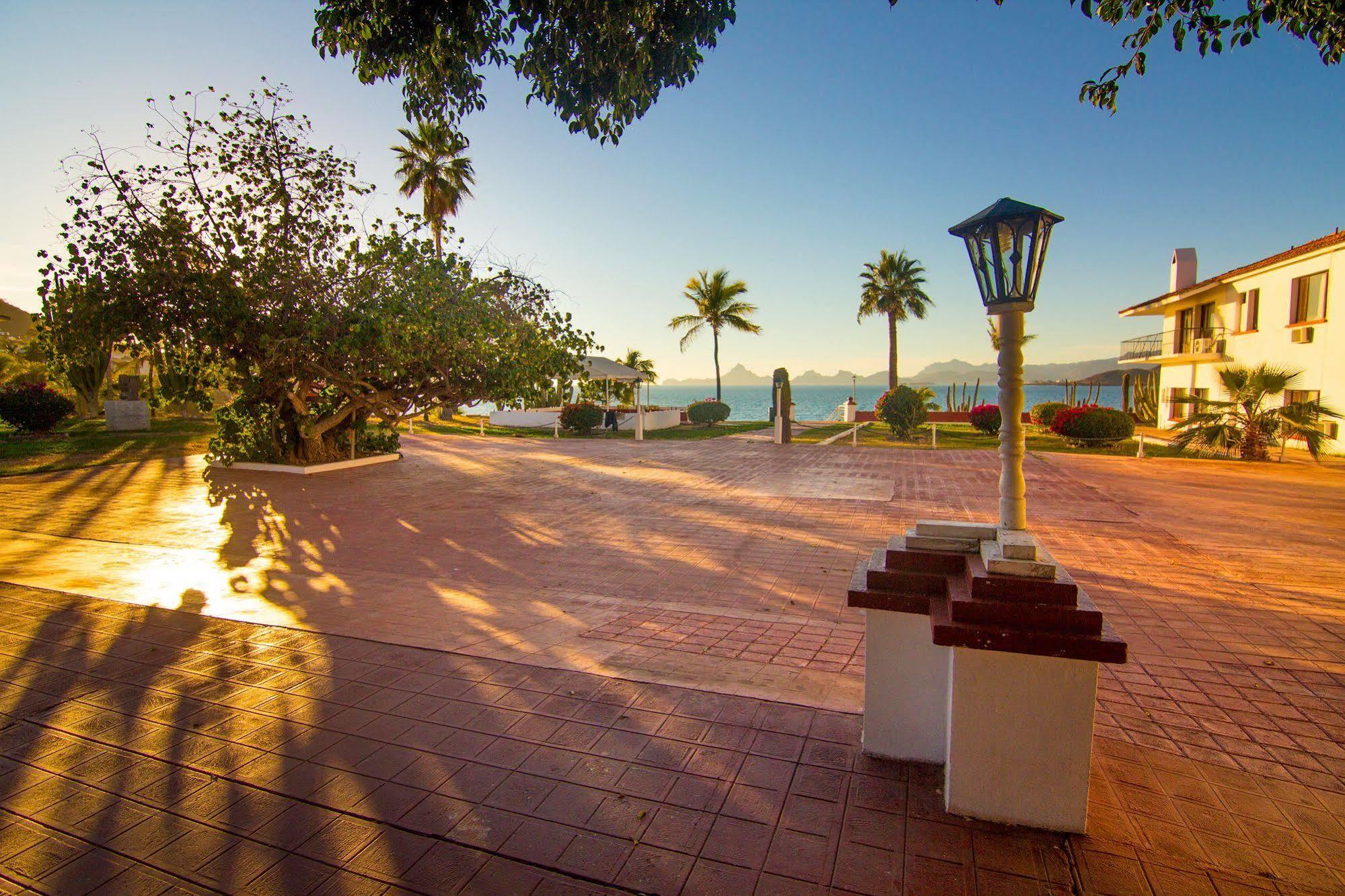 Hotel Playa De Cortes Guaymas Exteriör bild